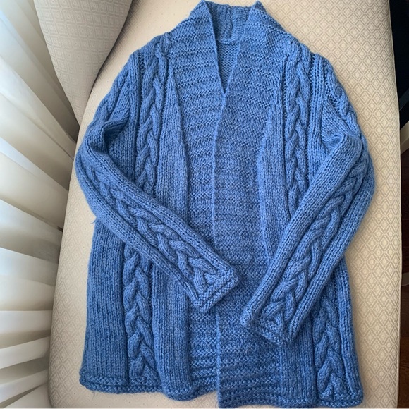 Hand crafted Knit Medium Sweater Cardigan - Picture 1 of 4